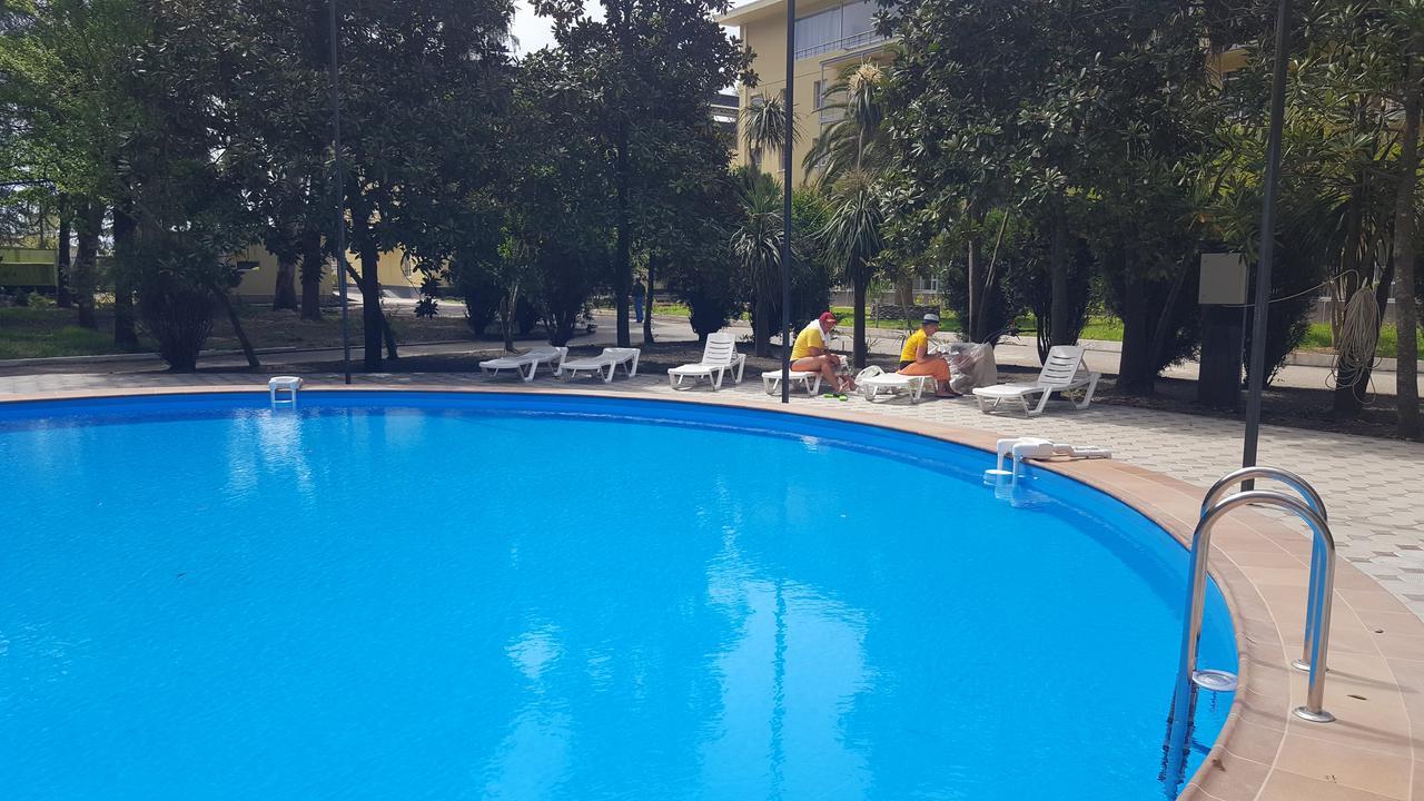 Wellness Park Hotel Gagra All-Inclusive Buitenkant foto